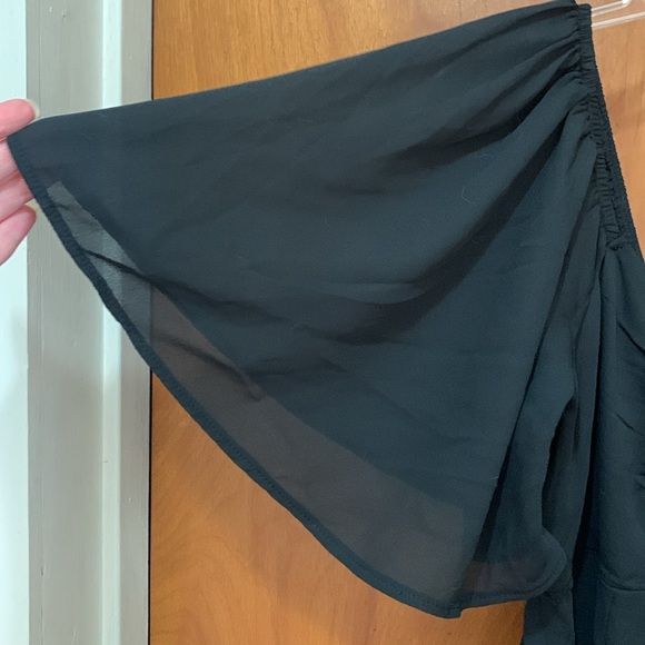 Abercrombie Angel Sleeve Dress - Picture 4 of 8